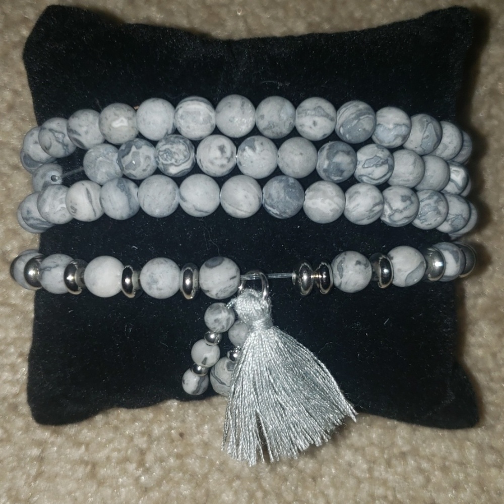 Agate wrap bracelet